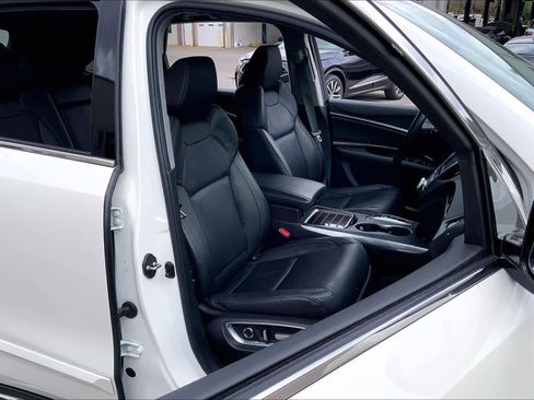Used 2019 Acura MDX FWD image 9