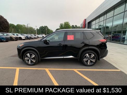 Certified 2023 Nissan Rogue SL w/ SL Premium Package AWD/4WD image 3