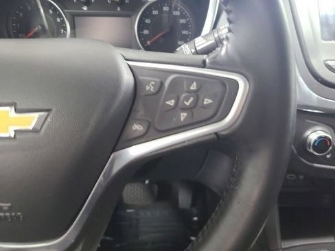 Used 2022 Chevrolet Equinox LT FWD image 25