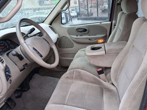 Used 2001 Ford F150 XLT image 9