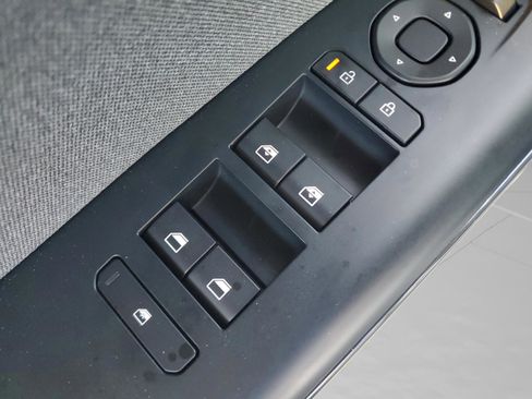 New 2025 Kia K4 EX FWD image 28