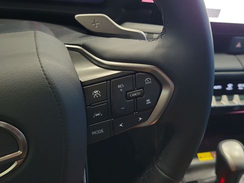 Used 2026 Lexus IS 350 F Sport w/ Accessory Package Z1 RWD image 23