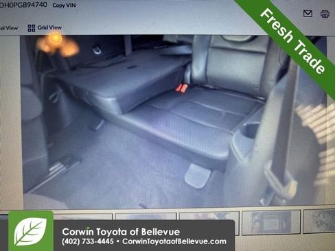 Used 2023 Ford Explorer XLT w/ Equipment Group 202A image 13