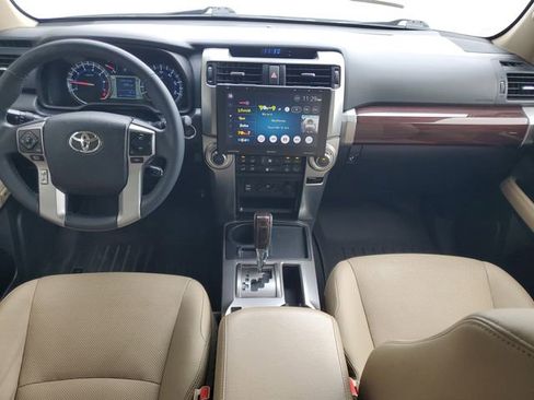 Used 2016 Toyota 4Runner Limited RWD image 3