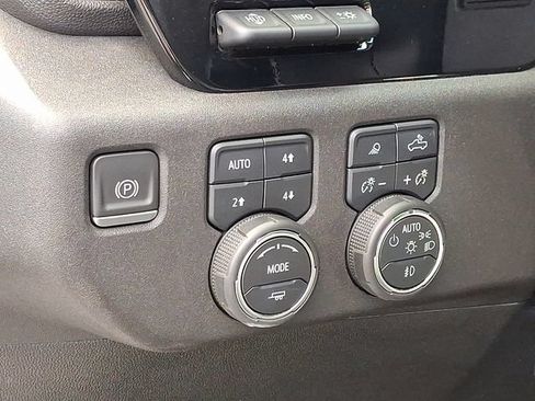 Used 2024 Chevrolet Silverado 3500 LTZ w/ LTZ Plus Package AWD/4WD image 26