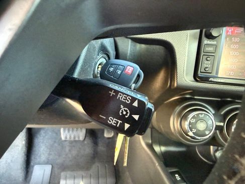 Used 2014 Scion tC image 20