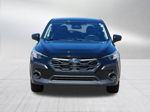 Used 2024 Subaru Crosstrek 2.0i AWD/4WD image 2