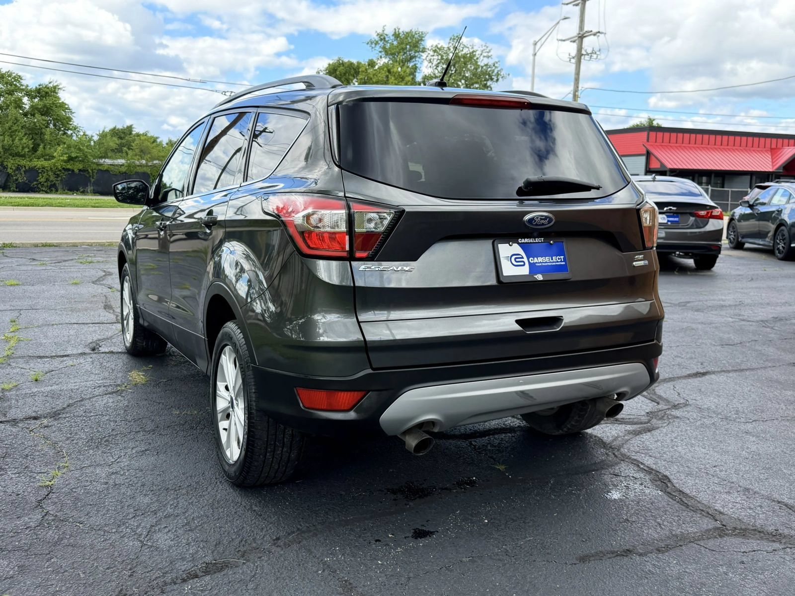 Used 2018 Ford Escape SE AWD/4WD image 4