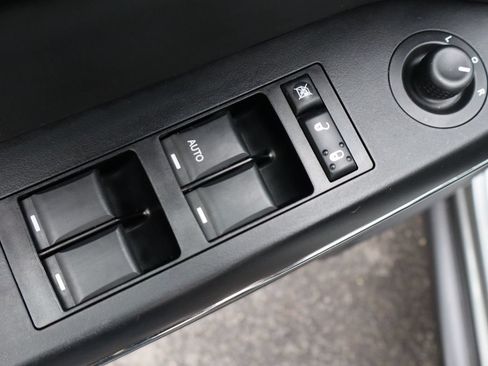 Used 2012 Jeep Compass Limited w/ Sun/Sound Group AWD/4WD image 27