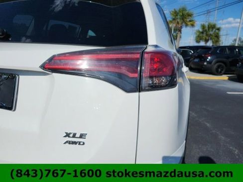 Used 2017 Toyota RAV4 XLE w/ All Weather Liner Package AWD/4WD image 28