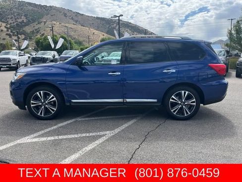 Used 2020 Nissan Pathfinder Platinum AWD/4WD image 7