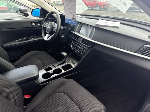 Used 2020 Kia Optima LX FWD image 2