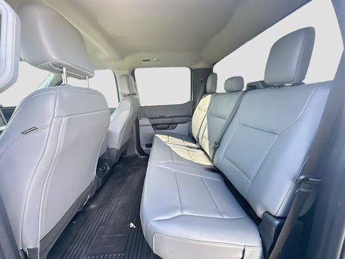 Used 2024 Ford F250 XL image 21