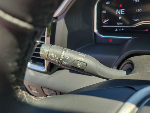 New 2025 GMC Sierra 2500 Denali w/ Denali Reserve Package image 19