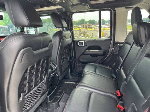 Used 2019 Jeep Wrangler Unlimited Rubicon AWD/4WD image 10