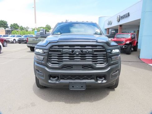 New 2026 RAM 5500 Tradesman AWD/4WD image 3