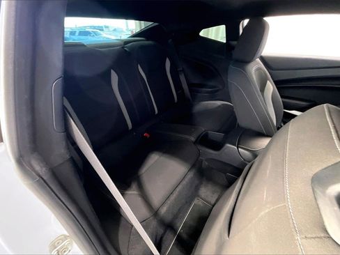 Used 2018 Chevrolet Camaro LT w/ RS Package image 25