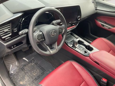 Used 2023 Lexus NX 350 AWD image 17