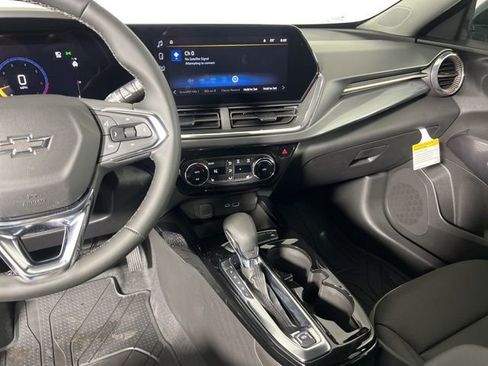 New 2026 Chevrolet Trax ACTIV w/ Driver Confidence Package image 24