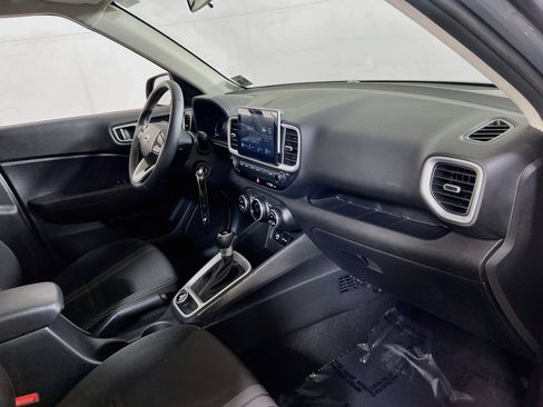 Used 2023 Hyundai Venue SEL FWD image 27