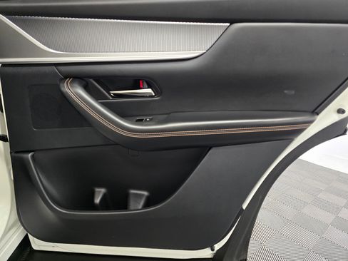 Used 2025 MAZDA CX-70 3.3 Turbo w/ Preferred Package image 26