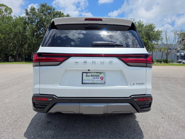 New 2026 Lexus LX 700h Overtrail w/ Accessory Package (Z1) AWD/4WD image 4