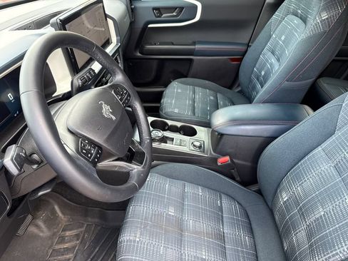 Used 2025 Ford Bronco Sport Heritage w/ Convenience Package AWD/4WD image 17
