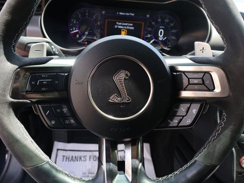 Used 2021 Ford Mustang Shelby GT500 w/ Technology Package RWD image 29