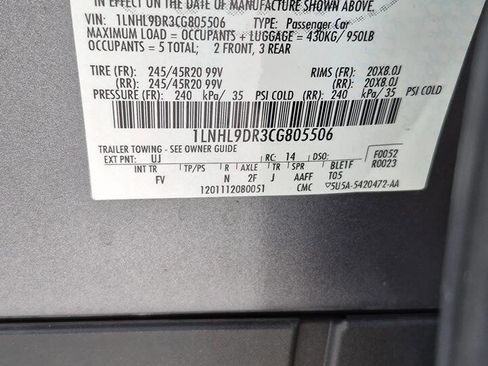 Used 2012 Lincoln MKS FWD image 80