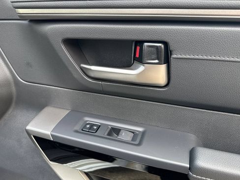 New 2026 Toyota Tundra Limited AWD/4WD image 19