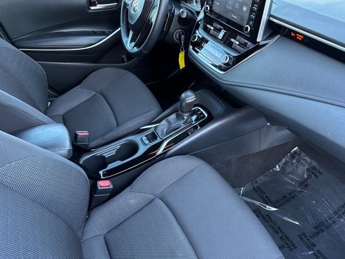 Used 2020 Toyota Corolla SE image 14