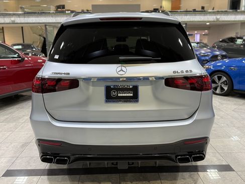 New 2026 Mercedes-Benz GLS 63 AMG 4MATIC image 9