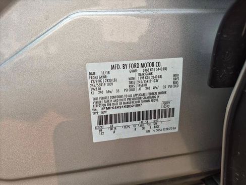 Used 2019 Ford Edge Titanium w/ Cold Weather Package AWD/4WD image 16