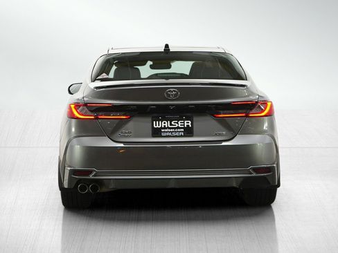 Used 2025 Toyota Camry XSE AWD/4WD image 4