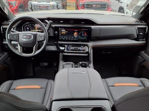 New 2026 GMC Sierra 2500 AT4 w/ AT4 Premium Plus Package image 4