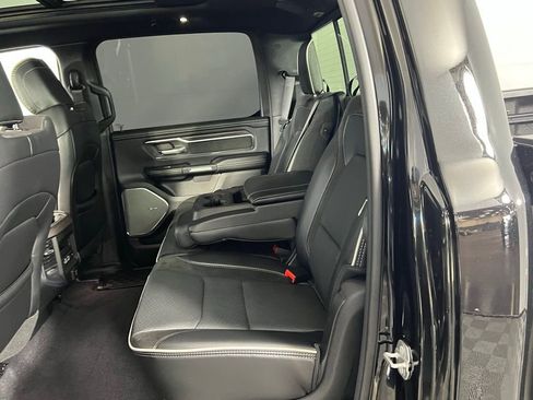 Used 2025 RAM 1500 Laramie w/ Night Edition image 15
