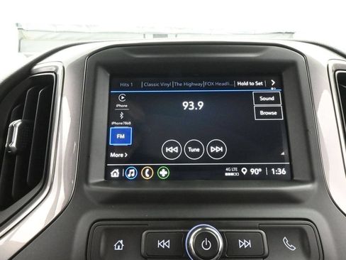 Used 2025 Chevrolet Silverado 1500 Custom Trail Boss AWD/4WD image 26