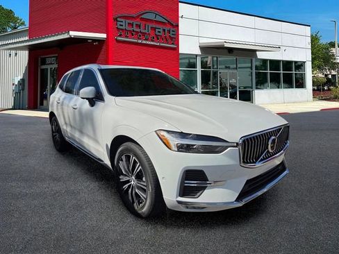 Used 2022 Volvo XC60 B5 Inscription w/ Advanced Package AWD/4WD image 2