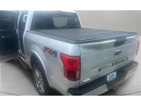 Used 2019 Ford F150 XLT w/ Equipment Group 302A Luxury AWD/4WD image 19