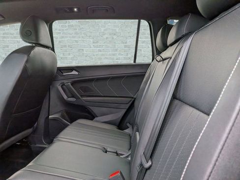 Certified 2024 Volkswagen Tiguan SE R-Line AWD/4WD image 14