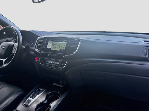 Certified 2022 Honda Pilot TrailSport image 33