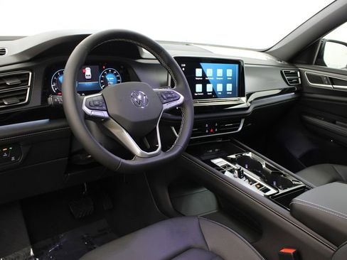 New 2026 Volkswagen Atlas Cross Sport SEL image 16