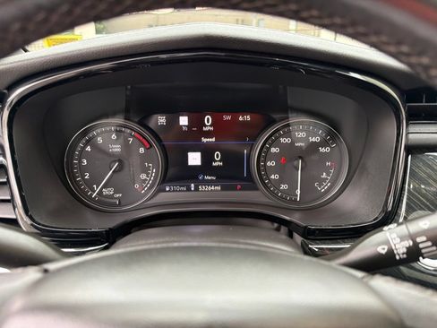 Used 2022 Cadillac XT6 Premium Luxury w/ Technology Package AWD/4WD image 38