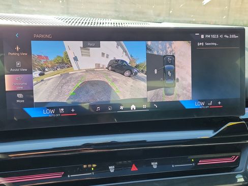 Used 2024 BMW 530i w/ Premium Package image 29