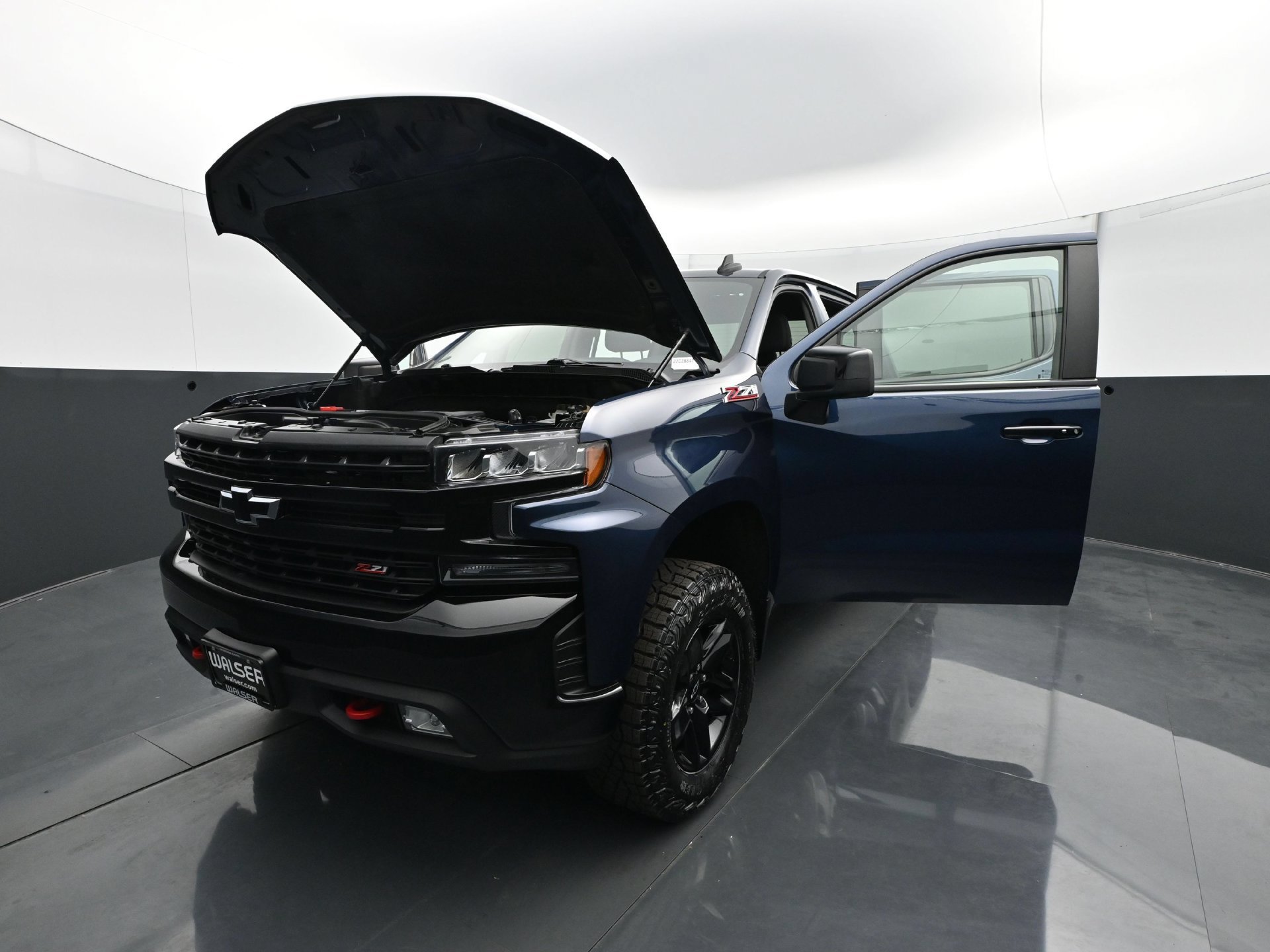 Used 2021 Chevrolet Silverado 1500 LT Trail Boss w/ Bed Protection Package AWD/4WD image 28