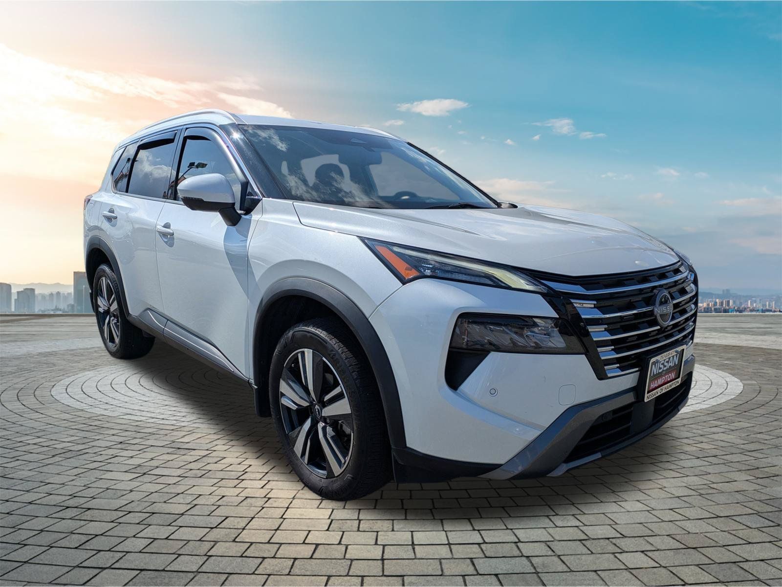 Certified 2024 Nissan Rogue SL FWD image 2
