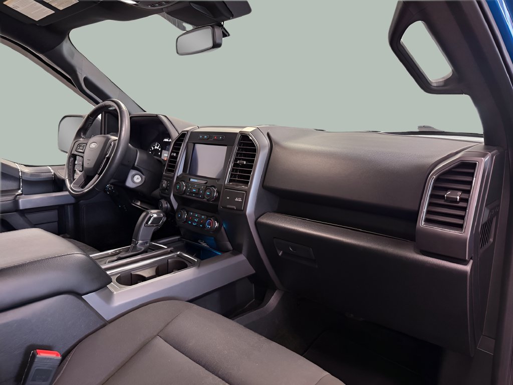 Used 2019 Ford F150 XLT w/ Equipment Group 302A Luxury AWD/4WD image 29