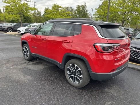 Certified 2023 Jeep Compass Limited w/ Sun and Sound Group AWD/4WD image 6