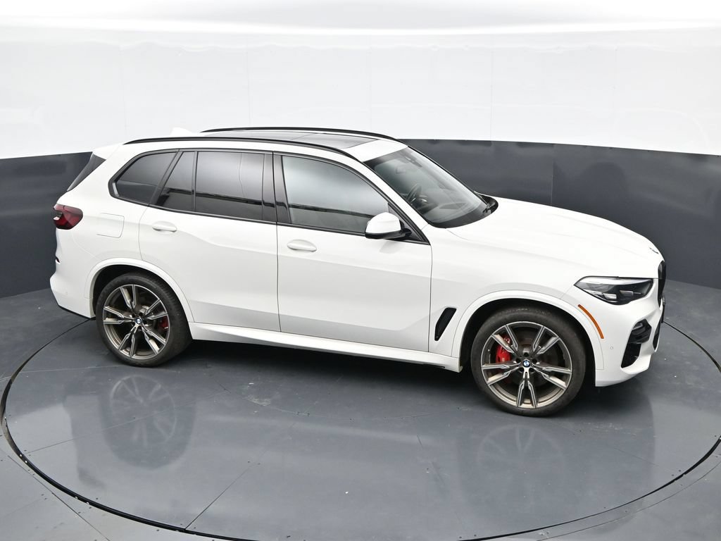 Used 2021 BMW X5 M50i AWD/4WD image 35