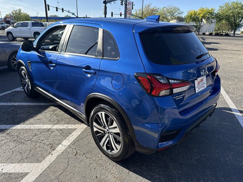 Used 2020 Mitsubishi Outlander Sport Black Edition AWD/4WD image 3